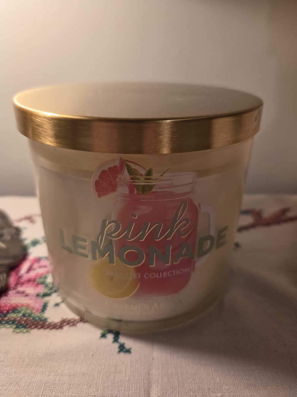 Pink Lemonade Scented Candle with Gold Lid - Refreshing Citrus Aroma